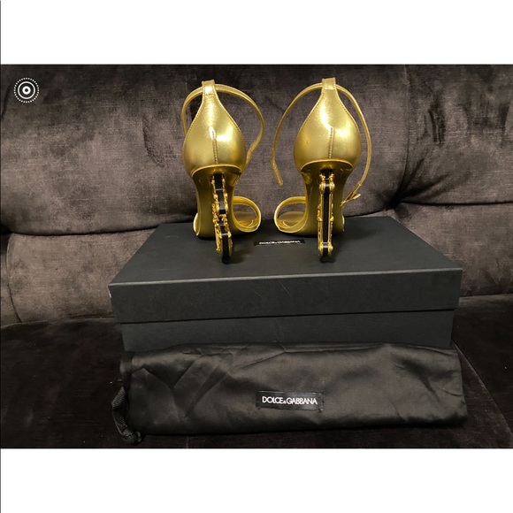 Authentic Dolce & Gabbana Sandals - Picture 2 of 5